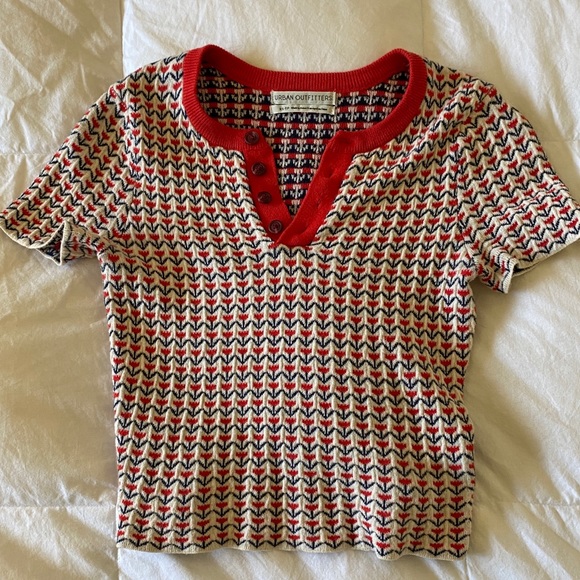 Red Patterned Polo ASO Cheryl Blossom - Picture 7 of 9